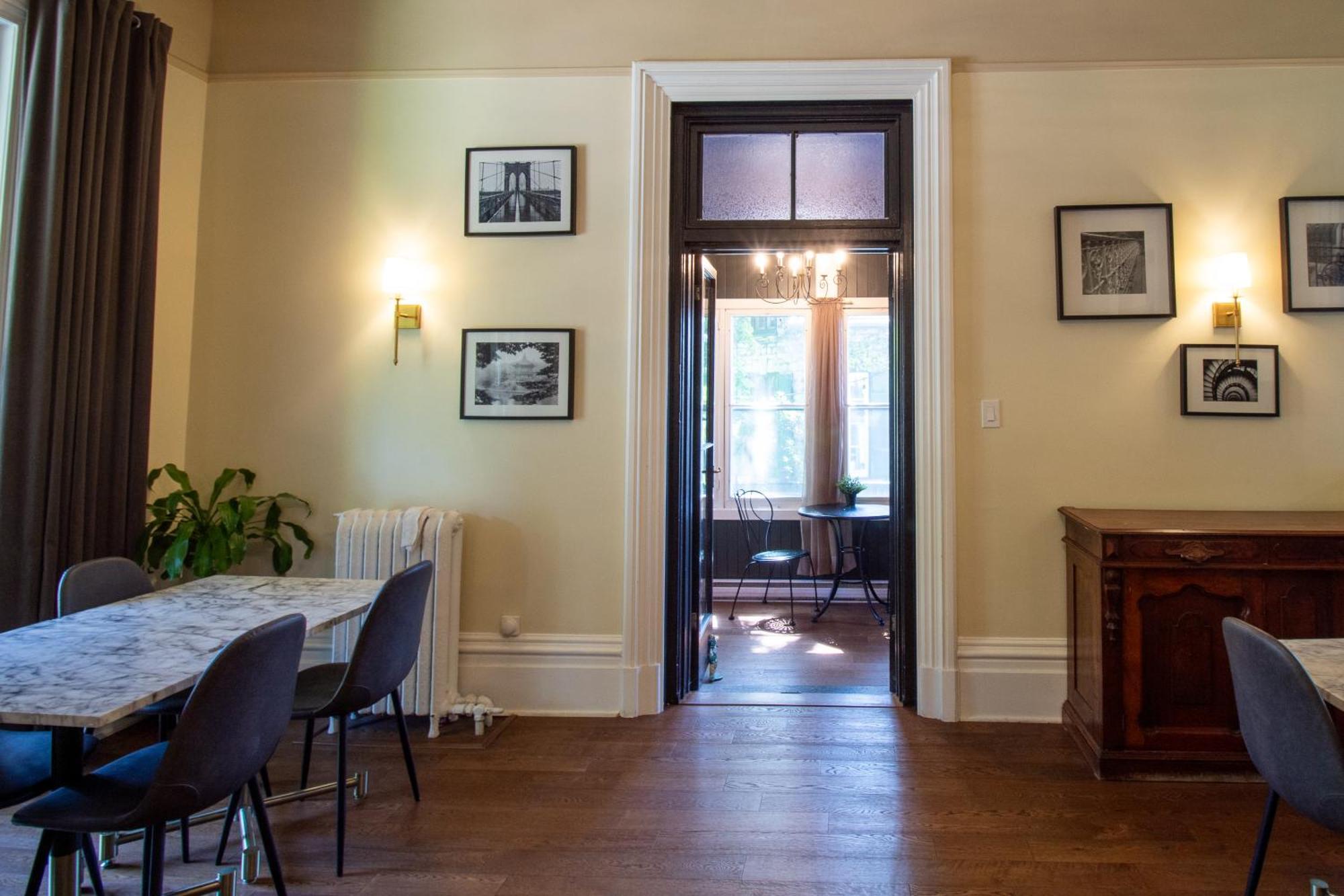 Hochelaga Inn Kingston Eksteriør bilde