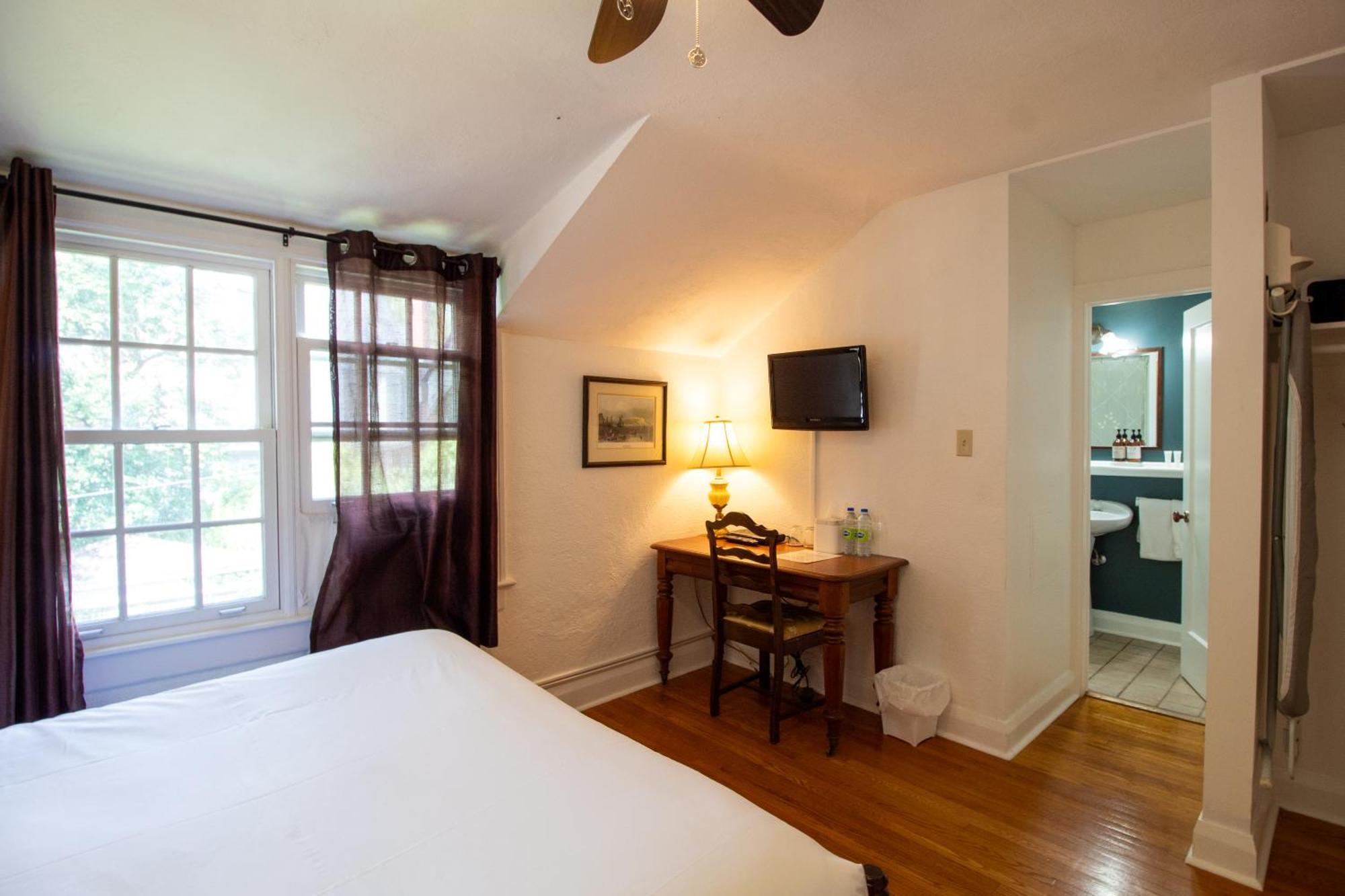 Hochelaga Inn Kingston Rom bilde